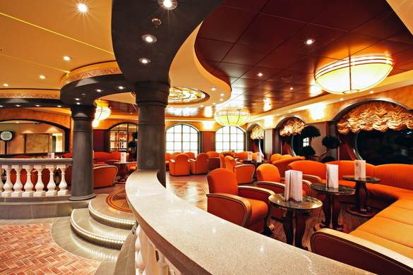 MSC Cruises, MSC Fantasia, Piazza San Giorgia 1, Copyrights - MSC Rights.jpg